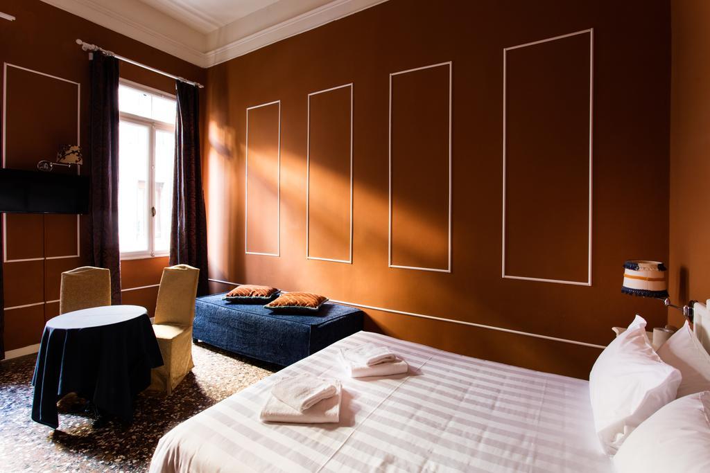 Palazzo Rosa Bed & Breakfast Venesia Bagian luar foto