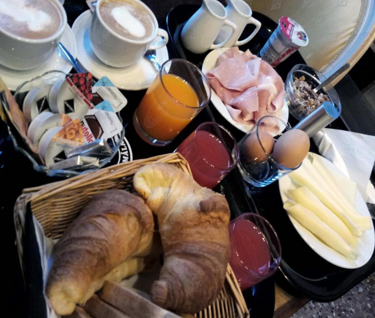 Palazzo Rosa Bed & Breakfast Venesia Bagian luar foto